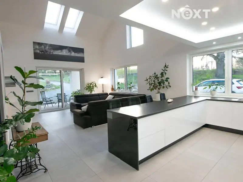 Prodej rodinného domu 263 m², pozemek 38000 m², Jestřebí – náhled fotky 1