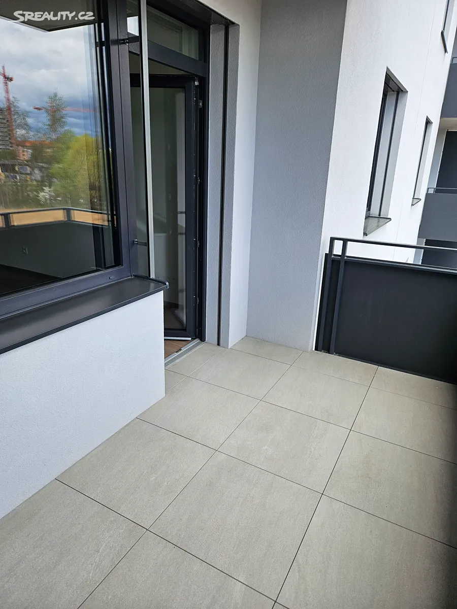 Pronájem bytu 2+kk 55 m² - Więcej