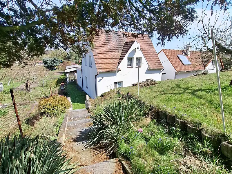 Prodej rodinného domu 257 m², pozemek 2186 m², Žatec – náhled fotky 2