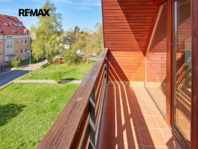 Pronájem bytu 4+kk 99 m²