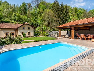 Prodej  vícegeneračního domu 140 m², pozemek 1 039 m²