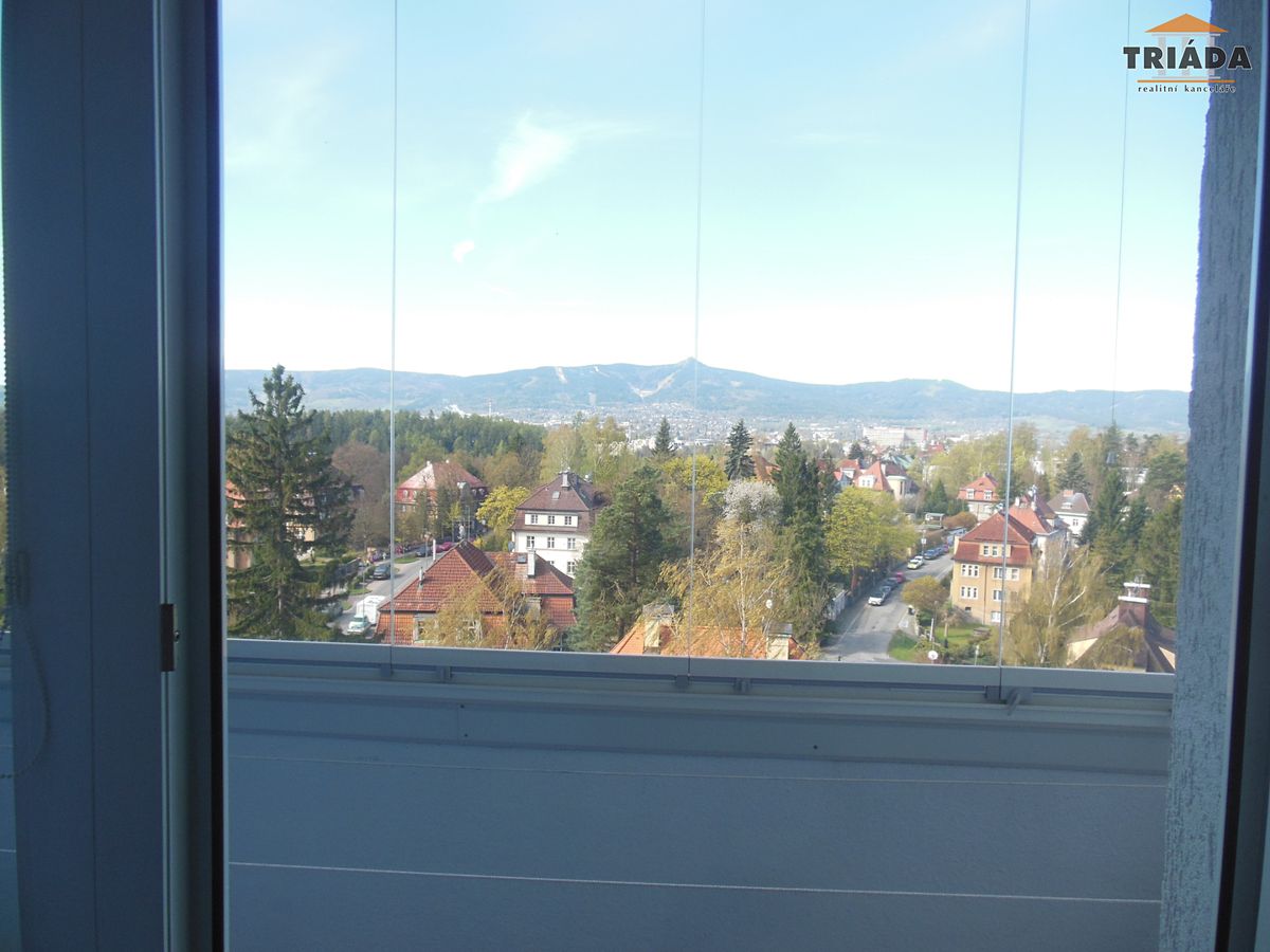 Pronájem bytu 4+1 83 m² – fotografie 2
