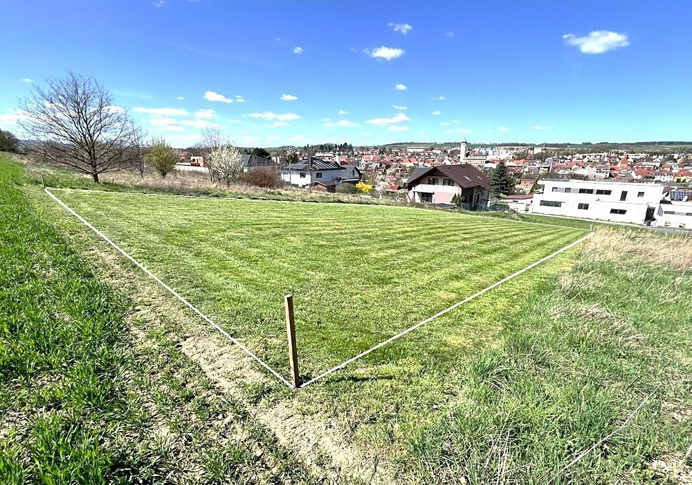 Prodej stavebního pozemku 652 m² – fotografie 2