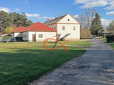 Prodej činžovního domu 828 m²