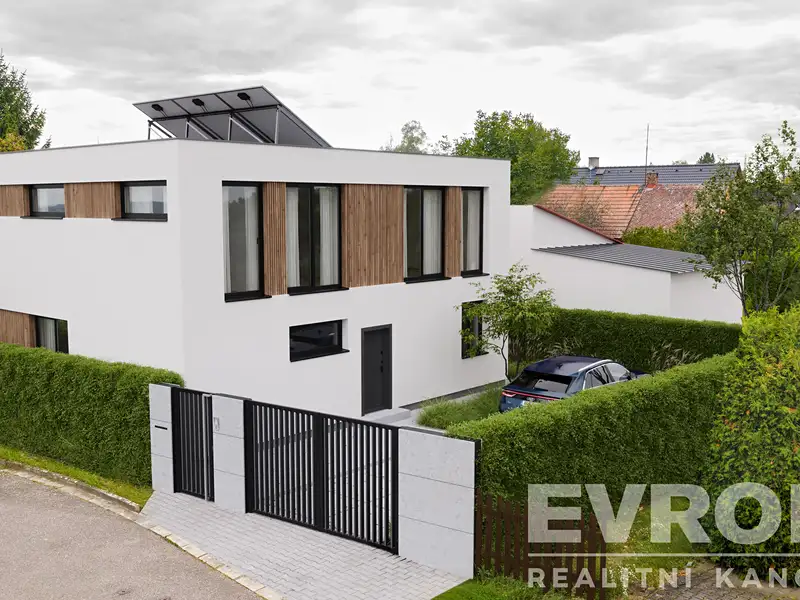 Prodej rodinného domu 147 m², pozemek 634 m², Třebechovice pod Orebem – náhled fotky 2