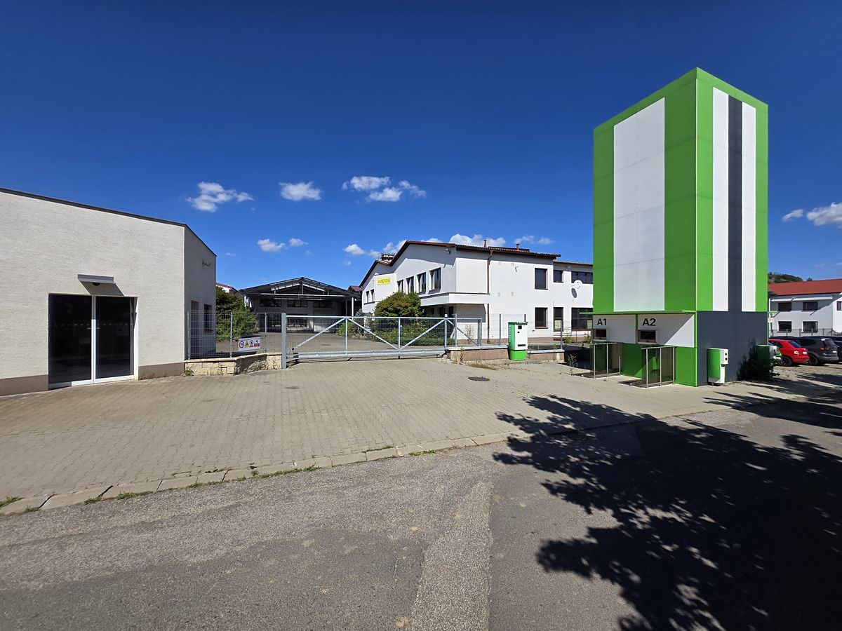 Prodej výrobní haly, prostoru 4081 m² – fotografie 2