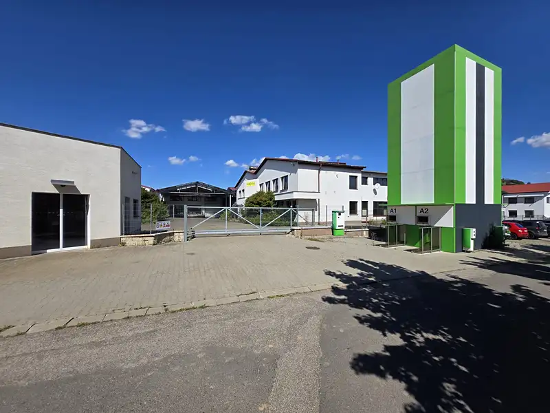 Prodej výrobní haly, prostoru 4081 m², Jičín – náhled fotky 2