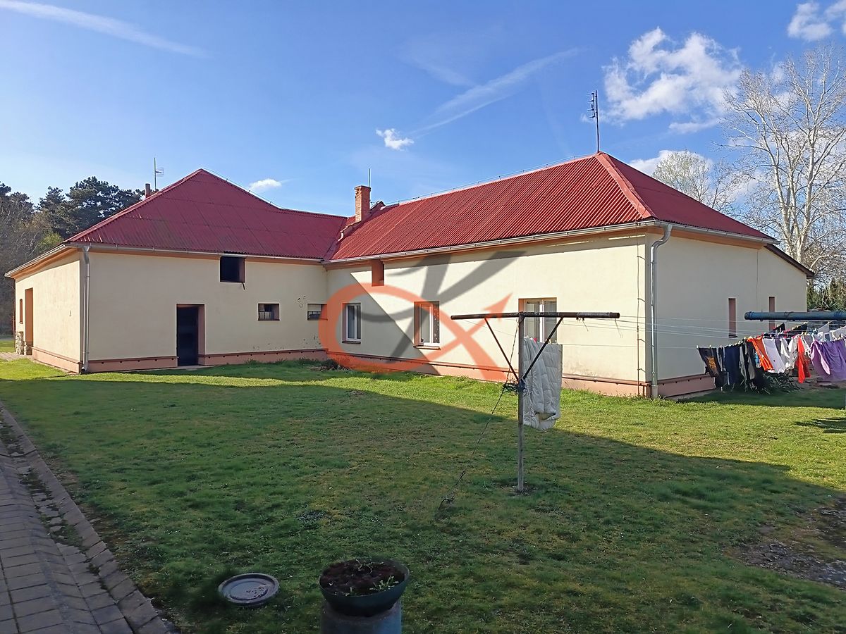 Prodej činžovního domu 828 m² – fotografie 4