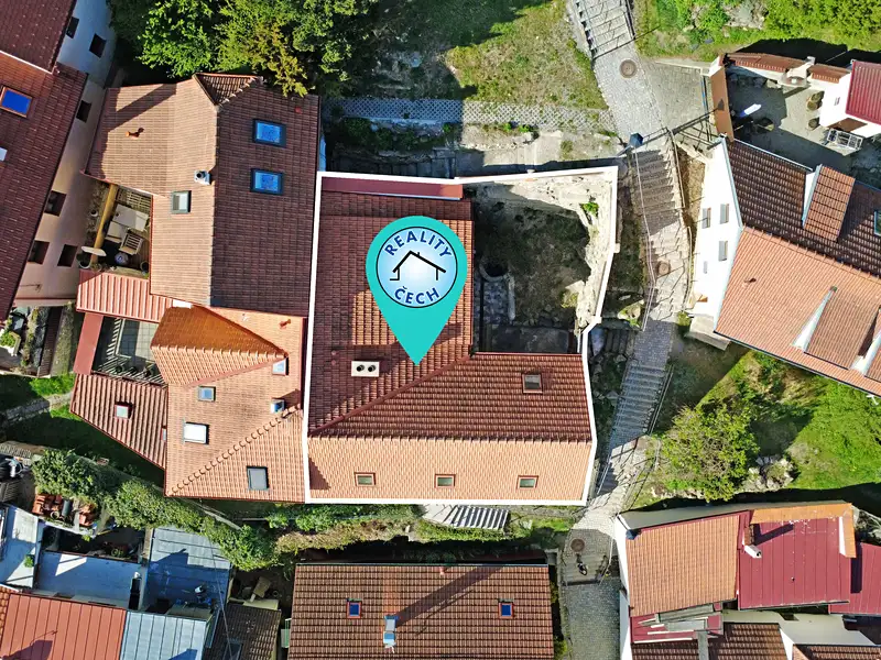Prodej rodinného domu 250 m², pozemek 170 m², Třebíč – náhled fotky 2