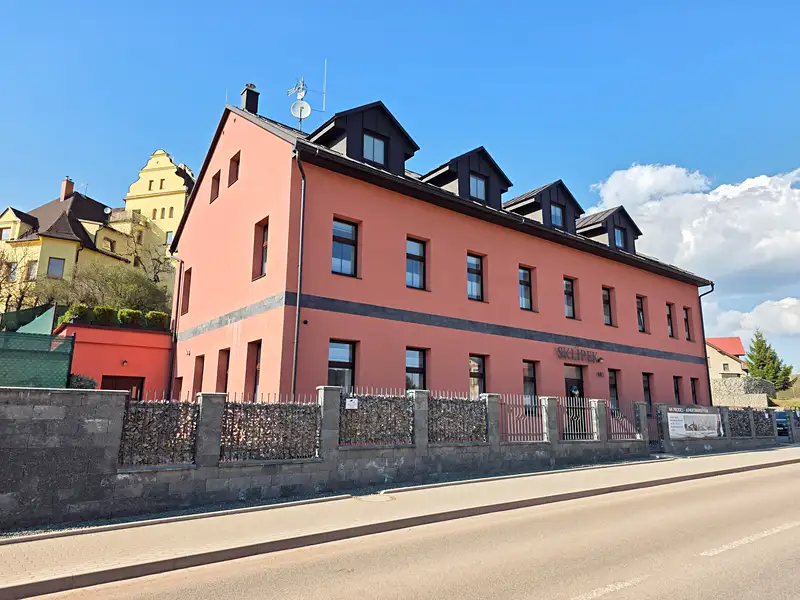 Prodej apartmánů 715 m², Trutnov – náhled fotky 1