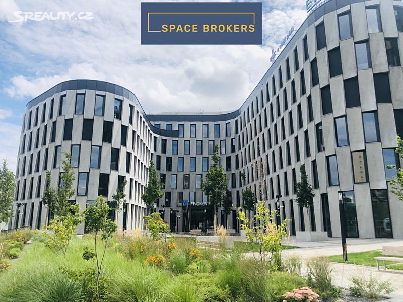 Pronájem kanceláře 630 m², Praha
