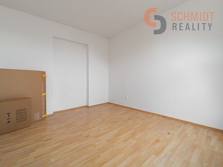 Комерційне приміщення на продаж, 900 м² (6 з 15)