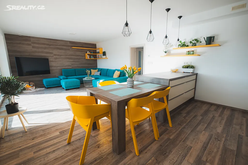 Prodej rodinného domu 134 m², pozemek 458 m² – pohled 2