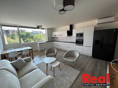 Pronájem bytu 3+kk 130 m²