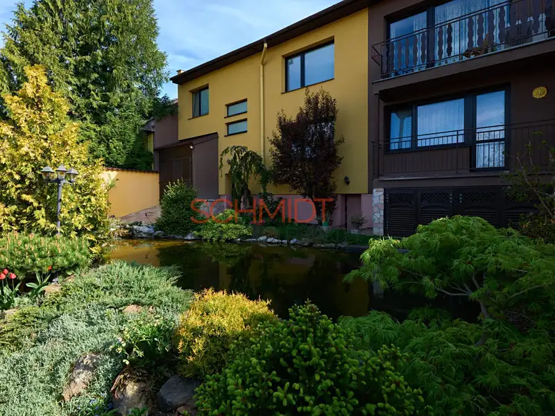 Prodej rodinného domu 437 m², pozemek 1807 m², Hustopeče – náhled fotky 2