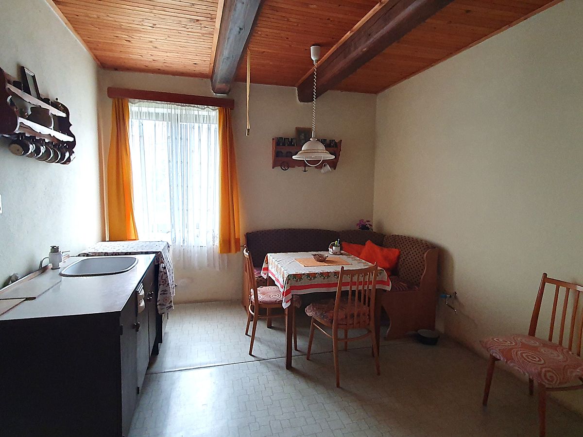 Prodej rodinného domu 65 m², pozemek 566 m² – fotografie 3
