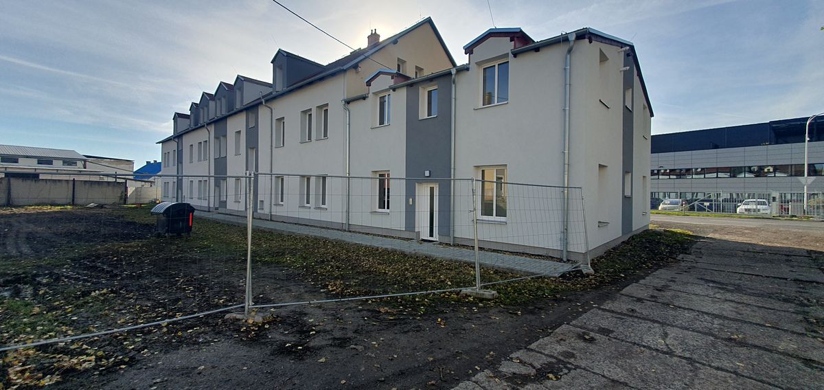 Pronájem bytu 1+1 40 m² – fotografie 2