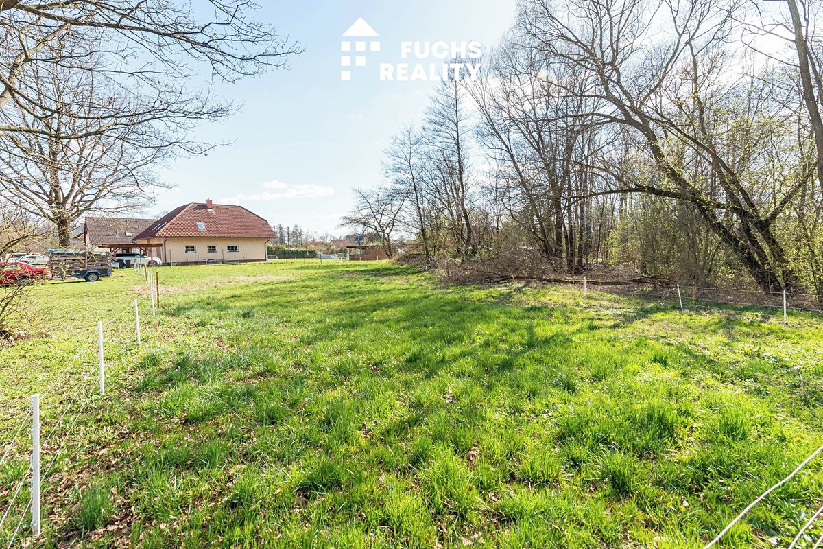 Prodej stavebního pozemku 1091 m²