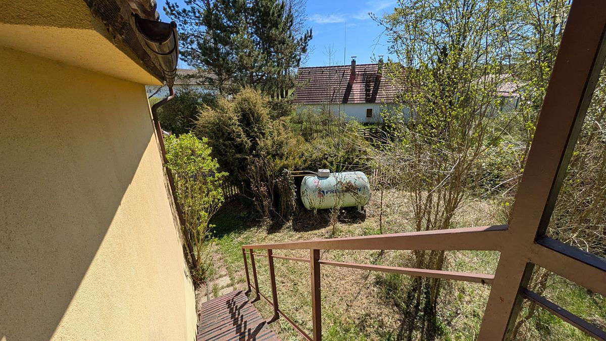 Prodej rodinného domu 180 m², pozemek 614 m² – fotografie 4