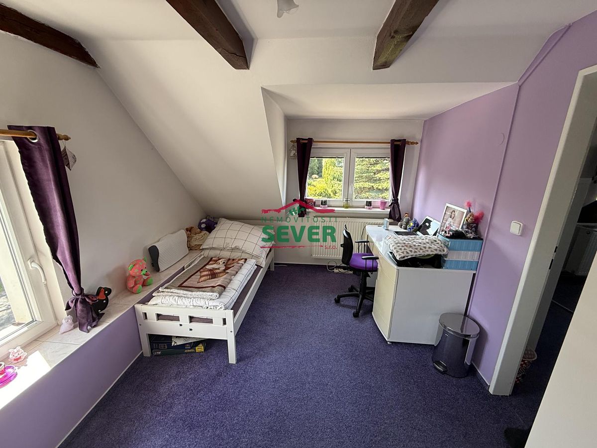 Prodej rodinného domu 160 m², pozemek 1340 m² – fotografie 5