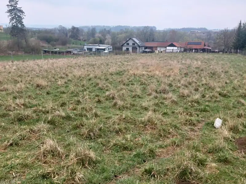 Prodej stavebního pozemku 5462 m², Polom – náhled fotky 1