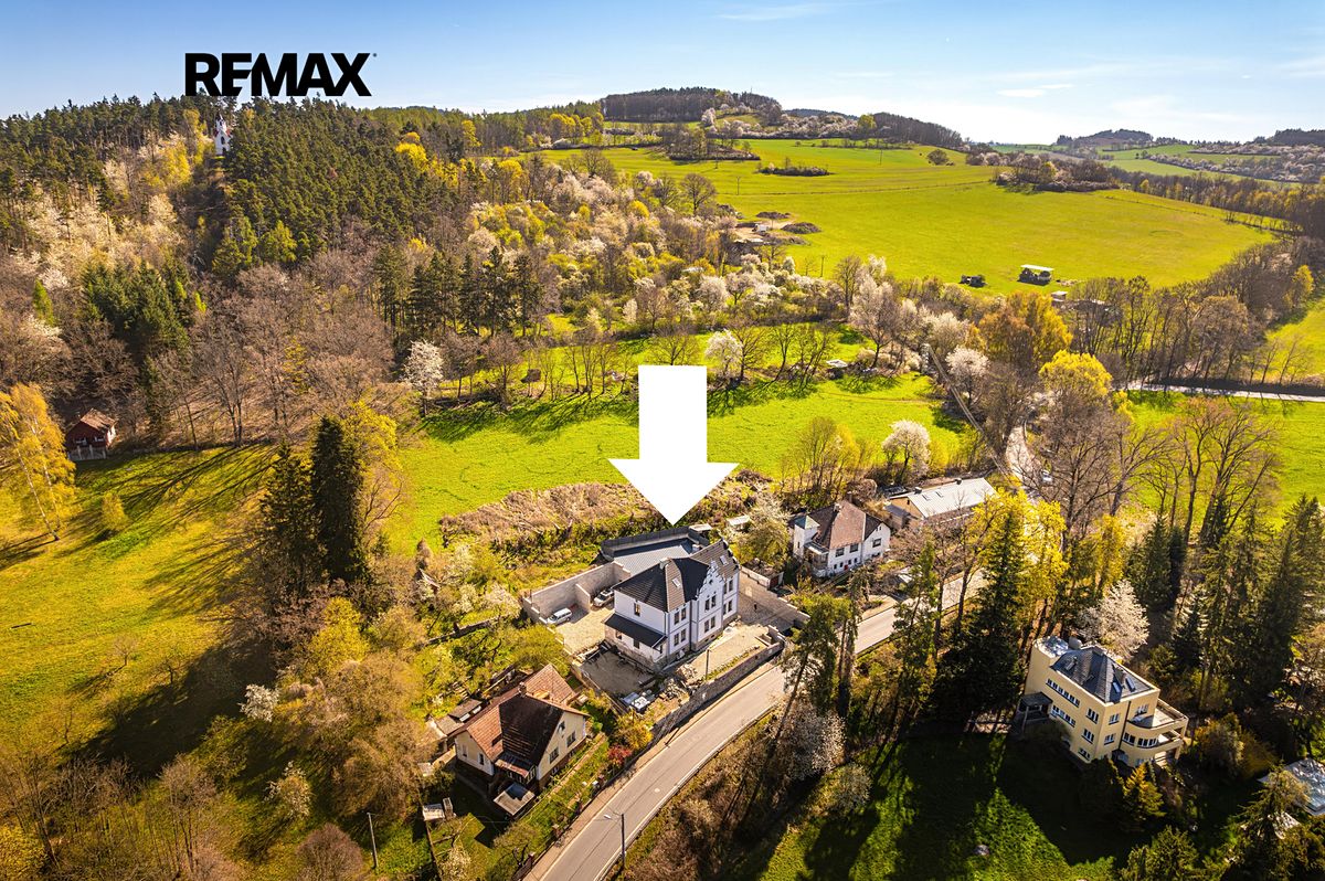 Prodej vily 550 m², pozemek 1119 m² – fotografie 4