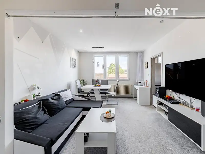 Prodej bytu 3+1 70 m², Přeštice – náhled fotky 1