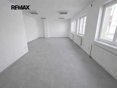 Pronájem kanceláře 82 m²