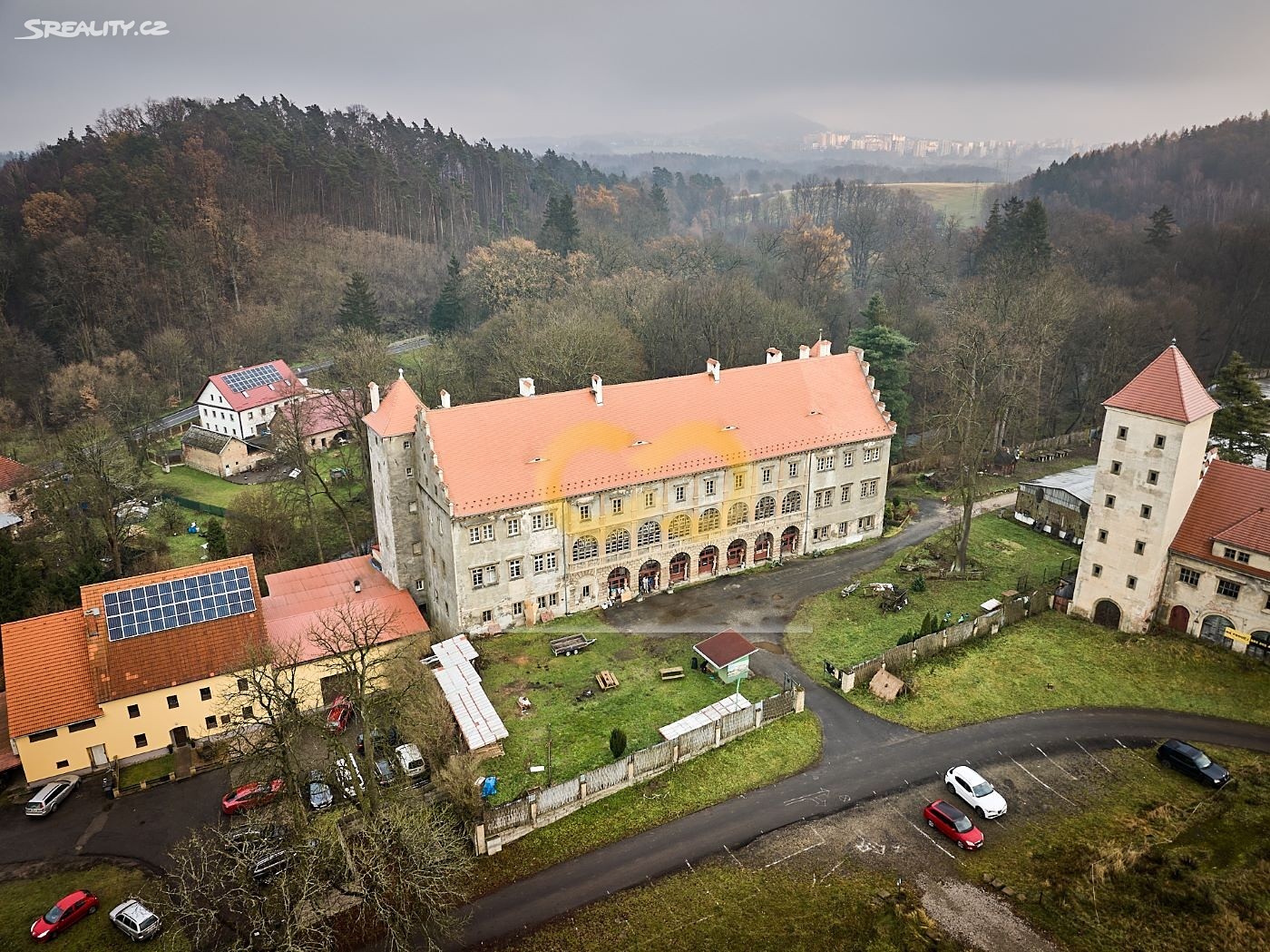 Prodej  vícegeneračního domu 782 m², pozemek 35 000 m² – pohled 6