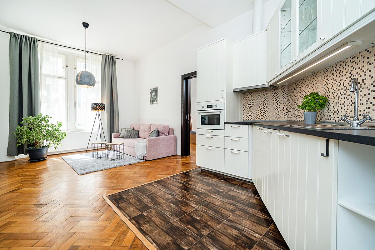 Pronájem bytu 2+kk 48 m² (Jednopodlažní)