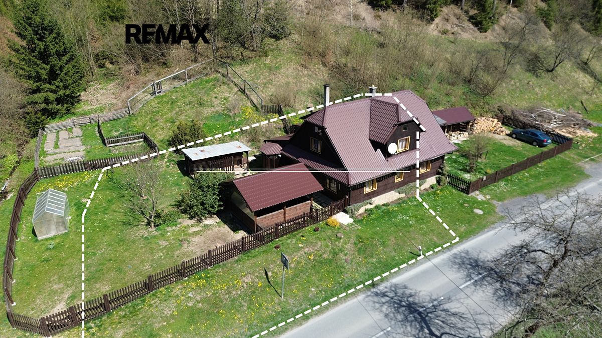 Prodej bytu 4+1 90 m² (Mezonet)