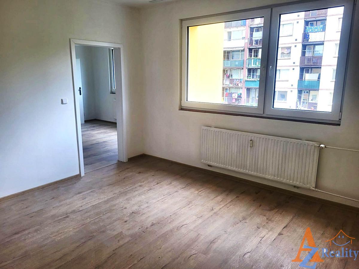 Pronájem bytu 2+1 48 m² – fotografie 5