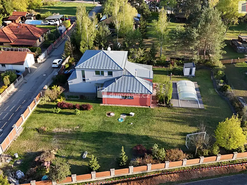 Prodej vily 208 m², pozemek 1506 m², Horky nad Jizerou – náhled fotky 2