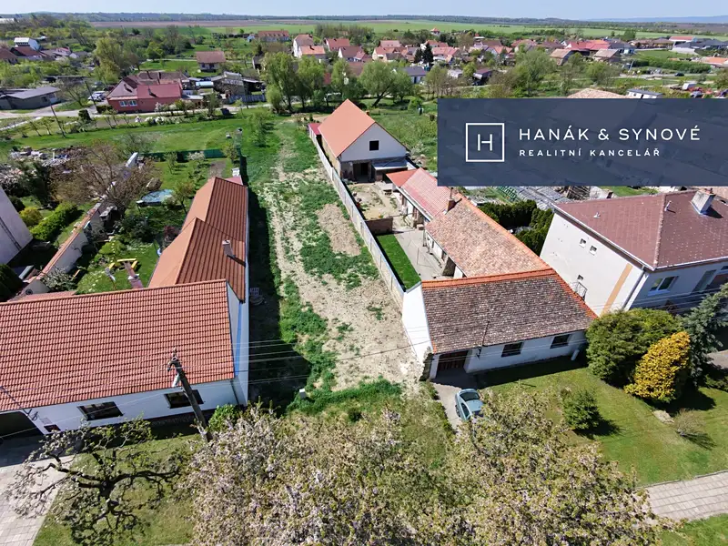Prodej stavebního pozemku 1135 m², Slup – náhled fotky 1