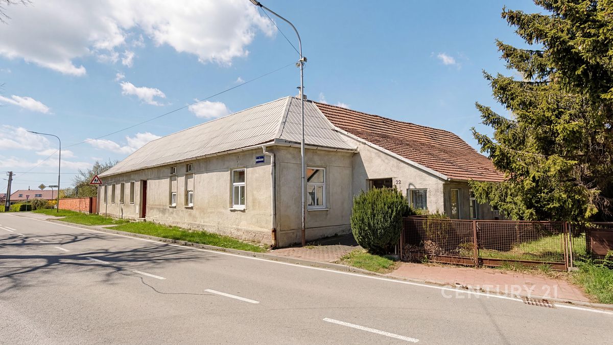 Prodej rodinného domu 366 m², pozemek 1404 m²