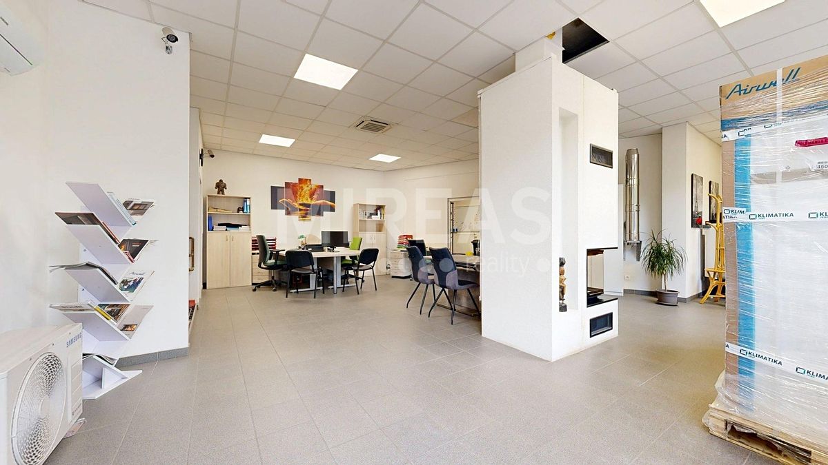 Prodej komerční nemovitosti 106 m² – fotografie 5