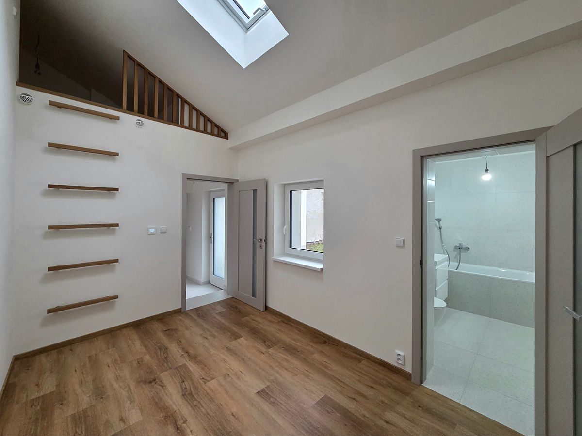 Prodej rodinného domu 123 m², pozemek 176 m² – fotografie 5