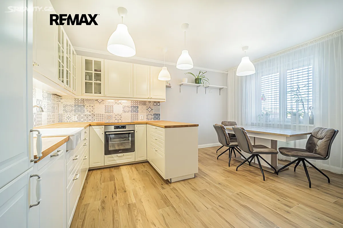 Prodej rodinného domu 135 m², pozemek 213 m², Kladno