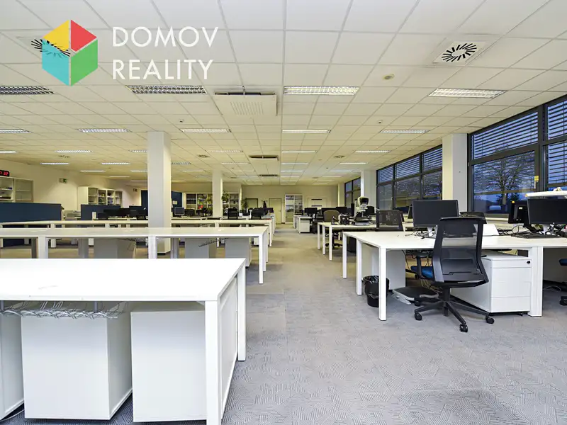 Pronájem kanceláře 525 m², Zdice – náhled fotky 3