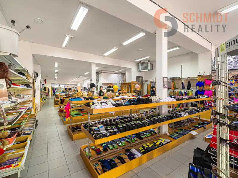 Prodej obchodního prostoru 900 m², Břeclav – náhled fotky 2