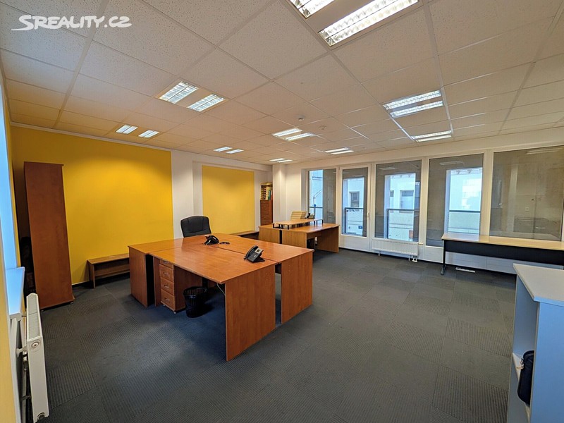 Pronájem kanceláře 68 m² - Widok 2
