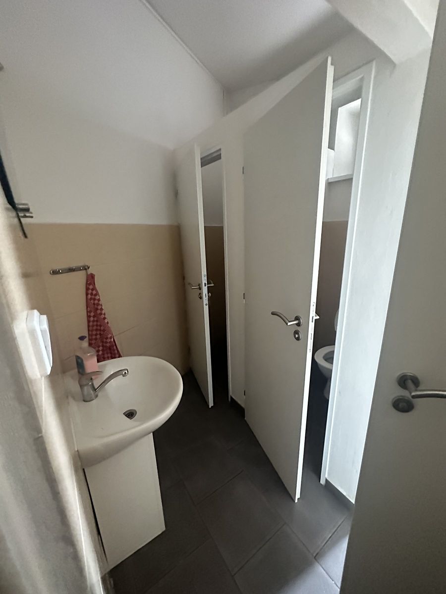 Pronájem kanceláře 507 m² – fotografie 5
