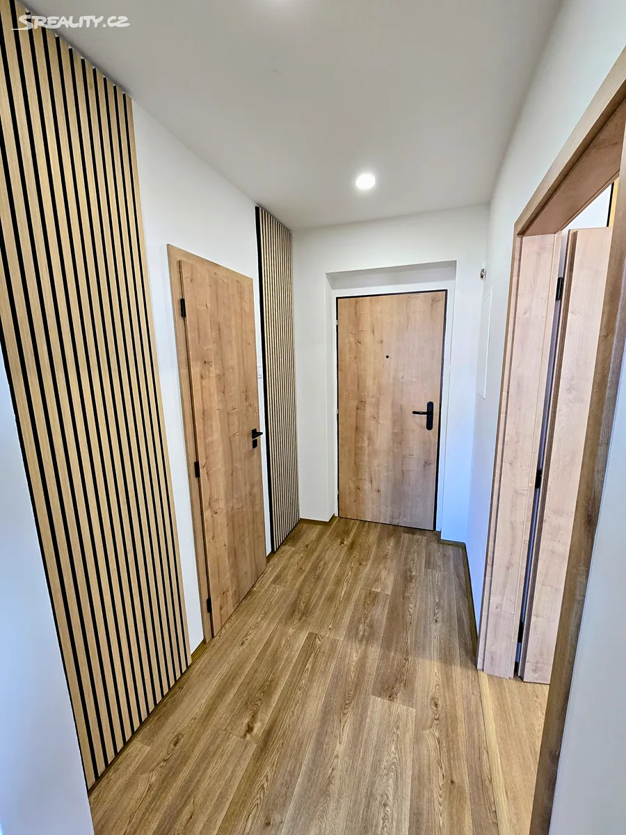 Prodej bytu 1+1 40 m² - Widok 2