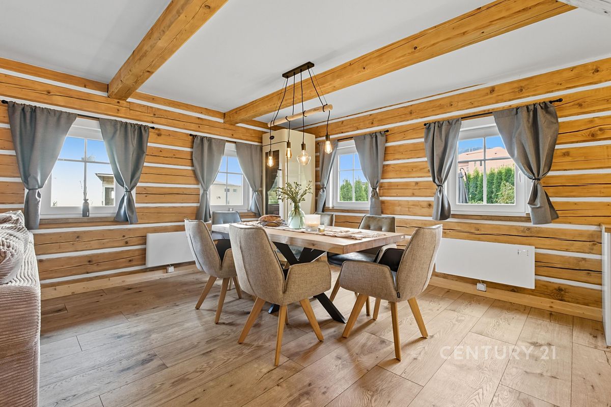Prodej rodinného domu 130 m², pozemek 794 m² – fotografie 2