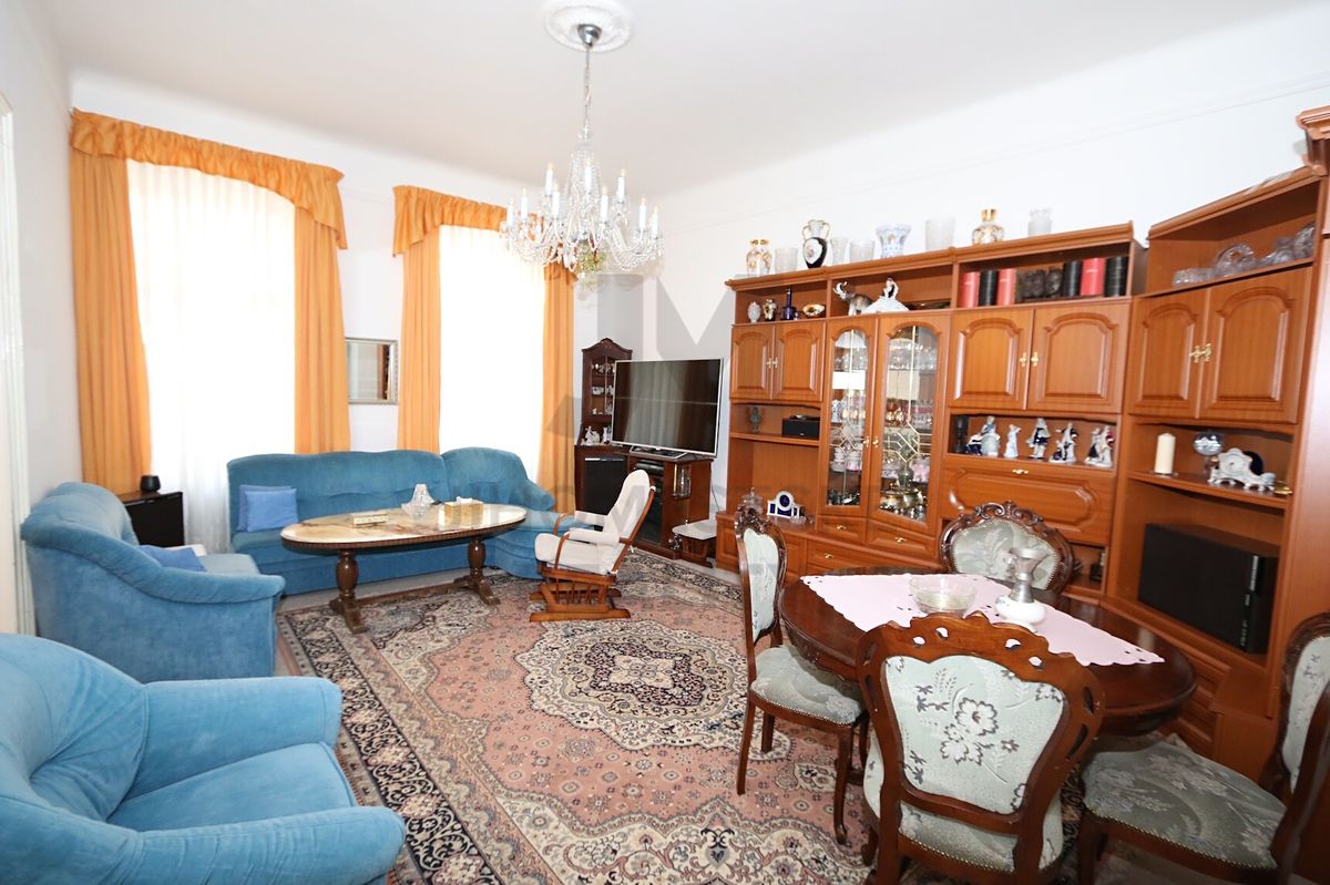 Prodej bytu 4+1 127 m²