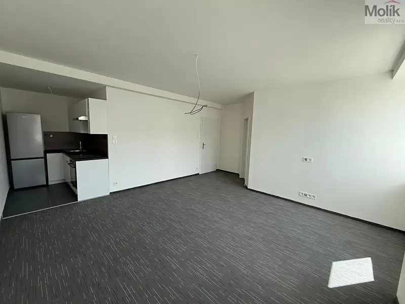 Pronájem bytu 2+kk 50 m², Chomutov – náhled fotky 2