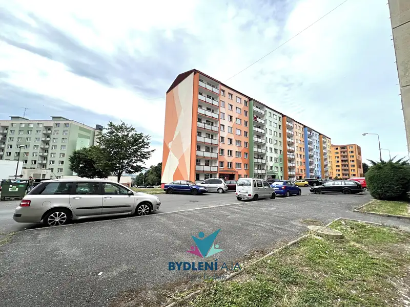 Prodej bytu 3+1 69 m², Krupka – náhled fotky 1
