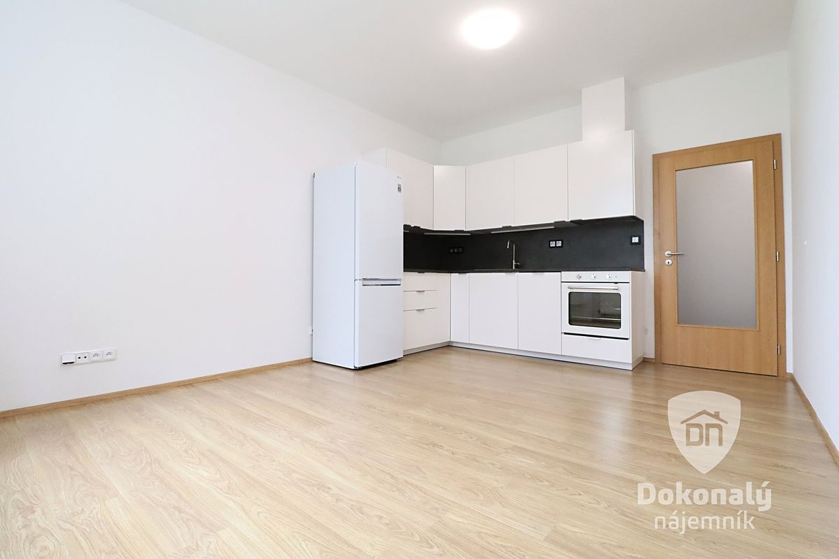 Pronájem bytu 2+kk 43 m²