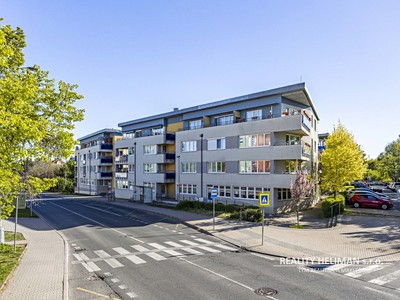 Pronájem bytu 2+kk 52 m²