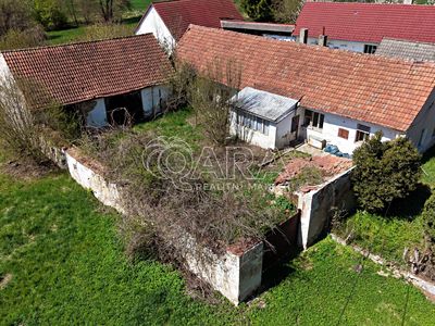Prodej rodinného domu 83 m², pozemek 2745 m²